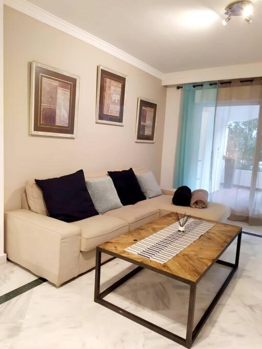 Apartamento Deluxe Puerto Banus Apartment Marbella Exterior foto