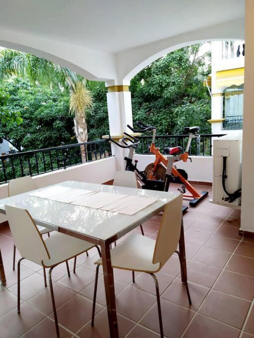 Apartamento Deluxe Puerto Banus Apartment Marbella Exterior foto