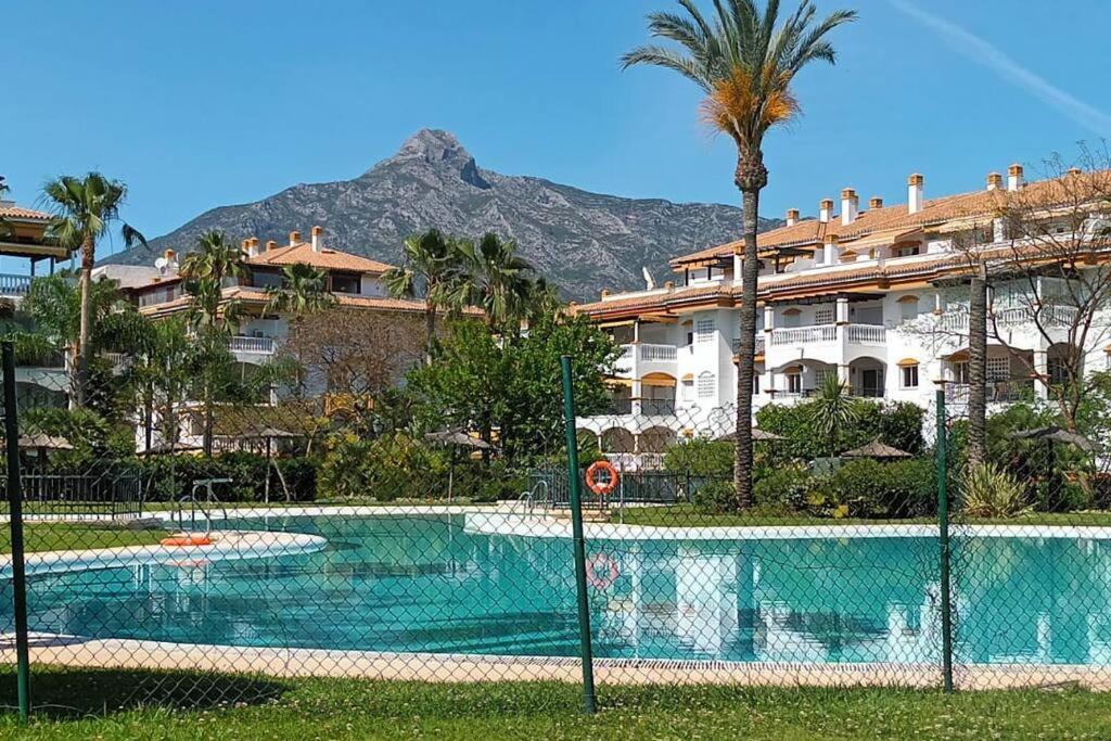 Apartamento Deluxe Puerto Banus Apartment Marbella Exterior foto